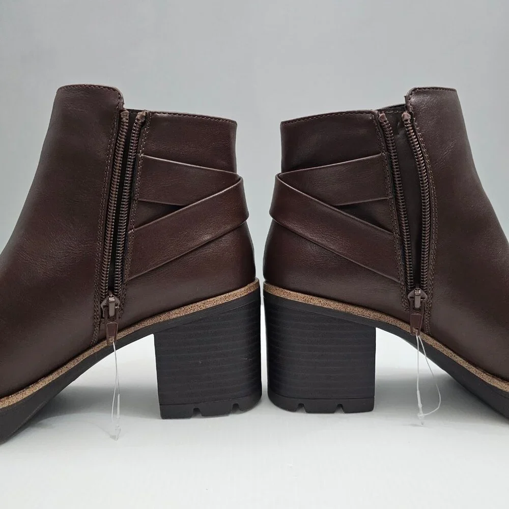 Naturalizer Madalynn Strap Ankle Boot Women 9 Brown Water Resistant Lug Sole NEW - Picture 4 of 14